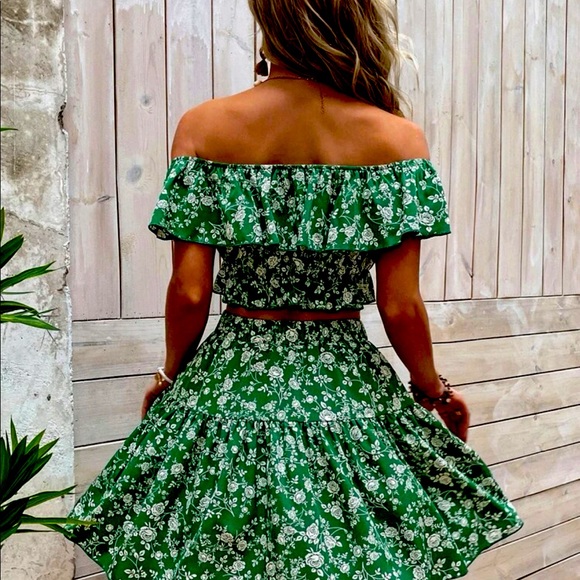 Ordered off of SHEIN only tried on once - Picture 1 of 2